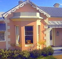 Cromwell House - Accommodation Gladstone