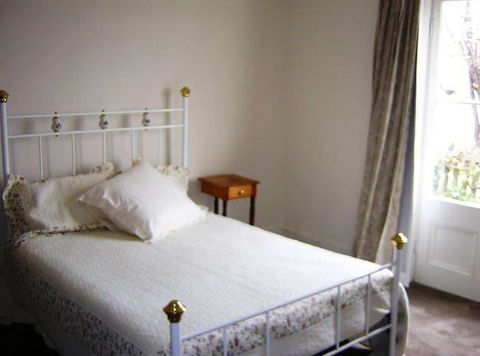 Cooma Cottage - Accommodation - Accommodation Gladstone 1
