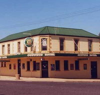 Coffeys Hotel - Accommodation Gladstone