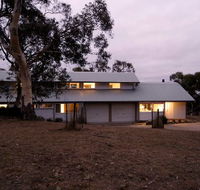 Silvertop Snowy Mountains Retreat - Accommodation Gladstone