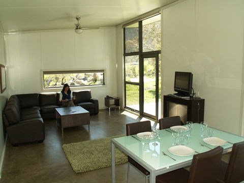 Alpine Habitats - Accommodation Gladstone 3