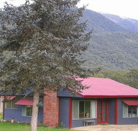 Jagumba - Accommodation Gladstone