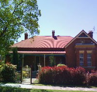 Tumut Accommodation Sefton House - Accommodation Gladstone