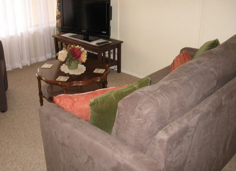 Bluebell Cottage - Accommodation Gladstone 0