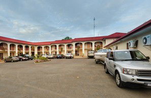 Club Motor Inn Narrandera - Accommodation Gladstone 0