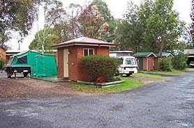 Armidale - Pembroke Tourist And Leisure Park - Accommodation Gladstone 2