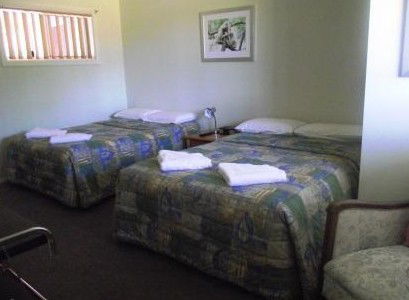 Clansman Motel - Accommodation Gladstone 2