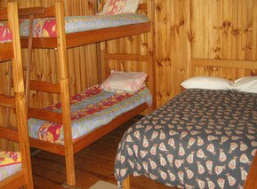 Bullock Mountain Homestead - Accommodation Gladstone 0