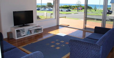 Aspect On Jones Beach - Accommodation Gladstone 5