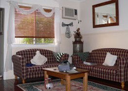 Ashmar Farm Stay - Accommodation Gladstone 2