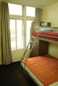 790 On George Backpackers - Accommodation Gladstone 4