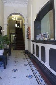 Challis Lodge - Accommodation Gladstone 5