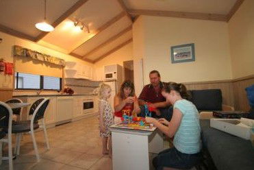 BIG4 Lake Macquarie - Monterey Tourist Park - Accommodation Gladstone 0