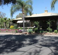Lake Forbes Motel - Accommodation Gladstone