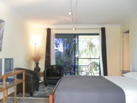 Grasstree Beach Bed And Breakfast - Accommodation Gladstone 1