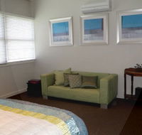 Old Schoolhouse - Accommodation Gladstone
