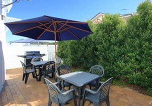 Koola Beach Apartments Bargara - Accommodation Gladstone 1