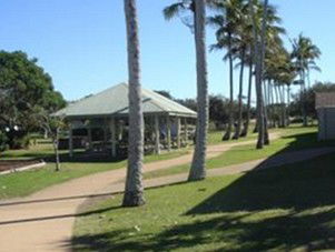 Koola Beach Apartments Bargara - Accommodation Gladstone 3