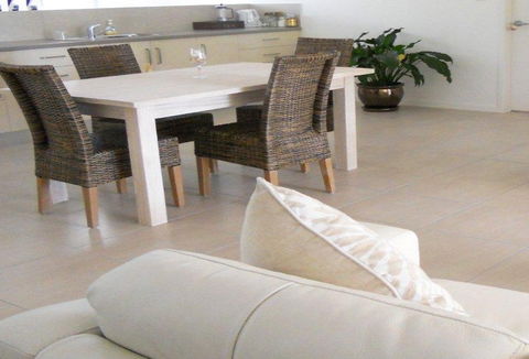 Baffle Retreat Bed And Breakfast - Accommodation Gladstone 2