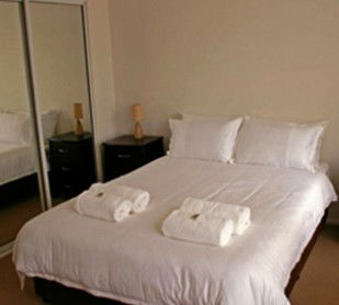 Alexandra Apartments - Accommodation Gladstone 7