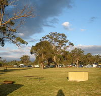 Sommerville Valley Tourist Park - Accommodation Gladstone