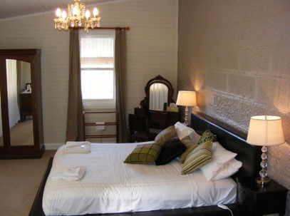 Abbey Of The Roses Boutique Heritage Guesthouse - Accommodation Gladstone 4