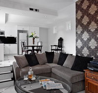 The Castle on Tamborine Spa Retreat - Accommodation Gladstone