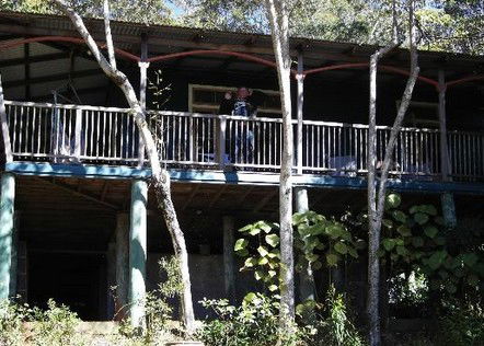Cloudlake Mountain Retreat - Accommodation Gladstone 4