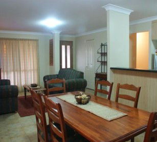 Ellengrove Apartments - Accommodation Gladstone 0