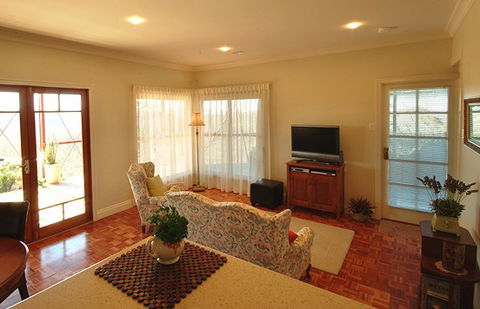 Blue Ridge Manor Bed And Breakfast - Accommodation Gladstone 0
