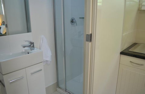 La Costa Motel - Accommodation Gladstone 4