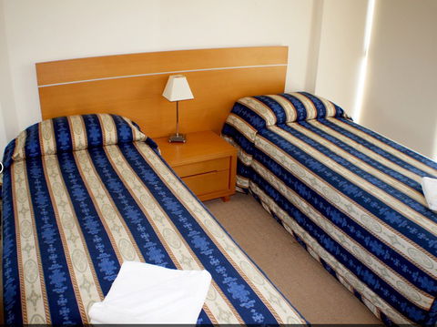 Anacapri Apartments - Accommodation Gladstone 1