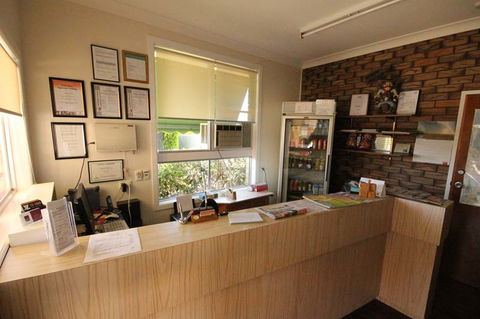 Buckaroo Motor Inn - Accommodation Gladstone 1