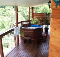 Ravensbourne Escape Holiday Cottages - Accommodation Gladstone