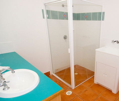 Coral Cove Resort - Accommodation Gladstone 3