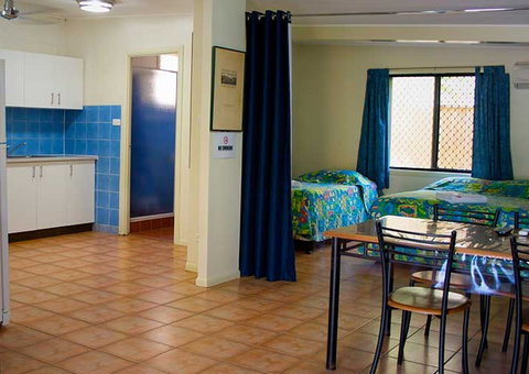 Adobe Motel - Accommodation Gladstone 4