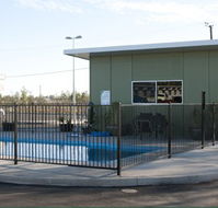 Dooleys Capella Tavern and Motel - Accommodation Gladstone