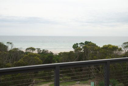 Lot 256 - Accommodation Gladstone 2