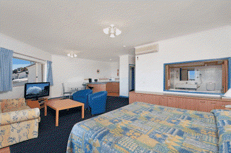 Eagle Heights Mountain Resort - Accommodation Gladstone 2