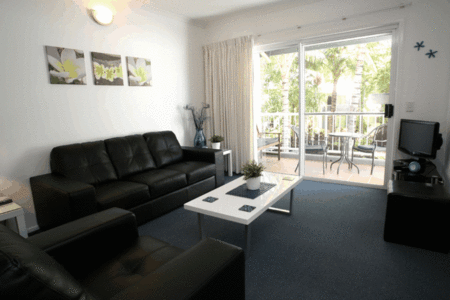 Marlin Cove Resort - Accommodation Gladstone 2