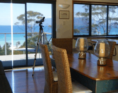 Spring Beach Holiday Villas - Accommodation Gladstone
