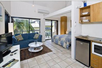 Julians Apartments - Accommodation Gladstone 0