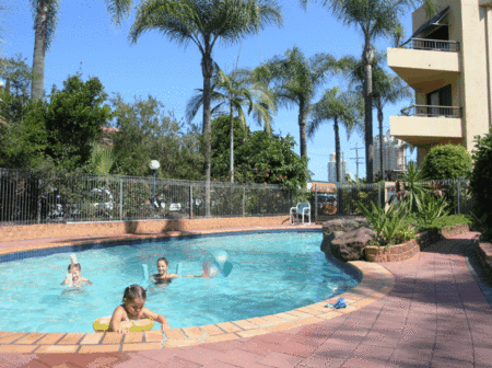 Grangewood Court Holiday Apartments - Accommodation Gladstone