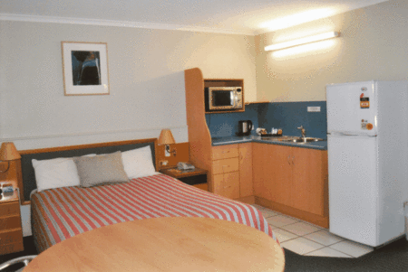 Gladstone Palms Motor Inn - Accommodation Gladstone 1