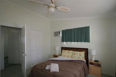 Valley Vineyard Tourist Park - Accommodation Gladstone 1