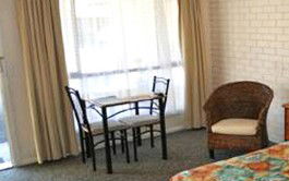 Best Western Top Of The Town Motel - Accommodation Gladstone 0