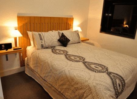 The Yarra Glen Grand Hotel - Accommodation Gladstone 4
