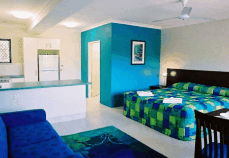 High Chaparral Motel And Apartments - Accommodation Gladstone 3