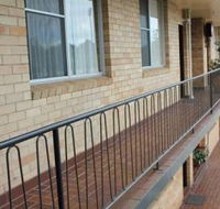 AZA Motel - Accommodation Gladstone