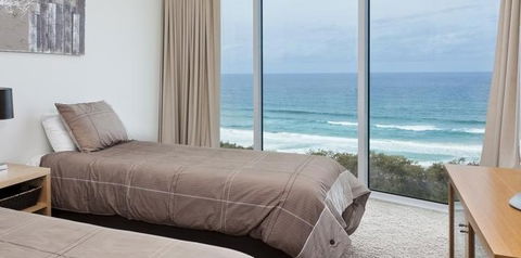 Mint Broadbeach - Accommodation Gladstone 2